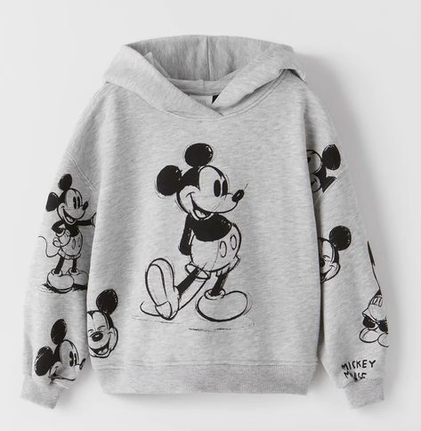 Stranger Things Sweater, Mickey Hoodie, Jean Jacket Hoodie, Mickey Mouse Outfit, Minnie Mouse Sweatshirt, Diy Denim Jacket, Disney Sweatshirt, Diy Denim, Mickey Mouse Sweatshirt