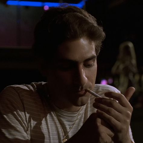 Christopher Moltisanti, Classic Memes, High By The Beach, Young Leonardo Dicaprio, Wise Guys, Tony Soprano, Blonde Hair Inspiration, Goodfellas, Christian Bale