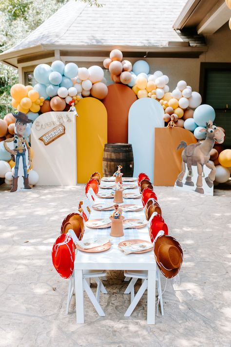 Kara's Party Ideas Toy Story Inspired Cowboy Roundup Party | Kara's Party Ideas Toy Story Boho Party, To The Infinity And Beyond, Woody Party, Woody Birthday, Toy Story Party Decorations, Toy Story Baby, Toy Story Theme, Party Hardy, Boy Birthday Party Themes