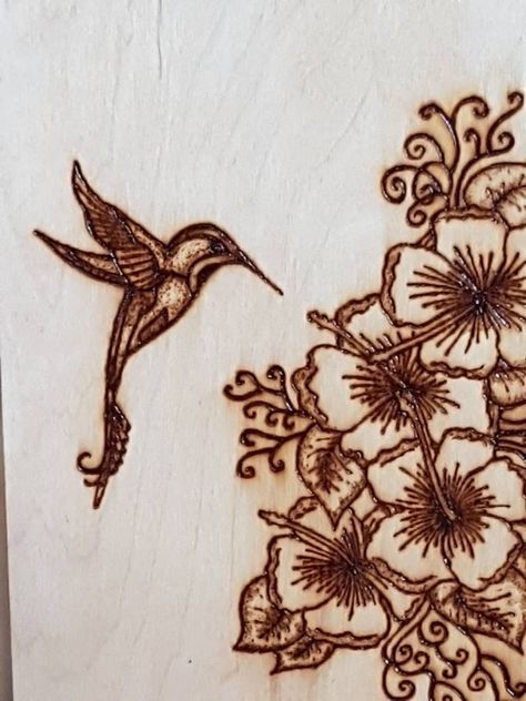 Wood Burning Art Patterns Free Printable, Hibiscus Flowers Tattoo, Pyrography Flowers, Hibiscus Flower Meaning, Hibiscus Flower Tattoos, Bottles Design, Wood Burning Patterns Stencil, Animal Paintings Acrylic, Wood Burn Designs