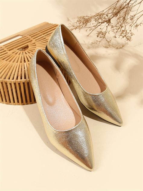 Gold Glamorous    Plain Ballet Embellished   Women Shoes Gold Shoes Flats, Gold Dress Shoes, Ballet Flats Outfit, Party Flats, Golden Shoes, Dressy Flats, Low Heel Flats, Gold Ballet Flats, Cute Shoes Heels