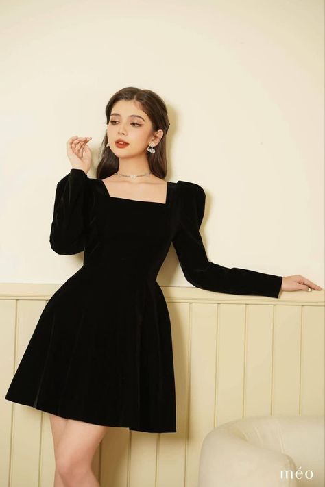 Short Frocks, Mode Ulzzang, Dresses Western, Casual Frocks, Cute Dresses For Party, Cute Short Dresses, Stylish Short Dresses, Desi Fashion Casual, Fashion Top Outfits