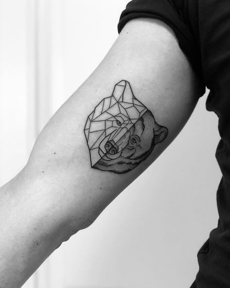 Origami Bear Tattoo, Geometric Bear Tattoo, Tattoo Bear, Geometric Bear, Bear Tattoos, Bear Tattoo, Bear Face, Spine Tattoos, Face Tattoo