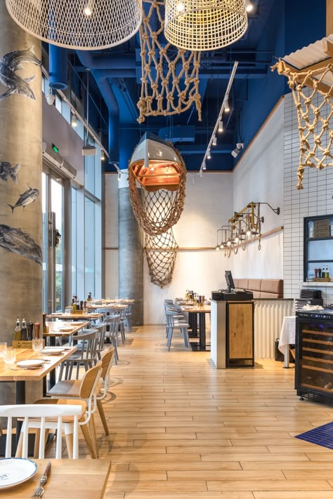 Seafood Restaurant Interior Design, Fish Interior Design, Fish Store Design, Sea Food Restaurant Design, Coastal Restaurant Design, Seafood Restaurant Interior, Fish Restaurant Design, Ocean Interior Design, Seafood Restaurant Design