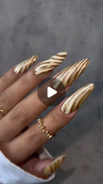 Golden Nails, Trendy Nail Art Designs, Cat Eye Nails, Silver Nails, Beautiful Cat, Simple Nails, Long Nails, Cat Eye, Beautiful Nails