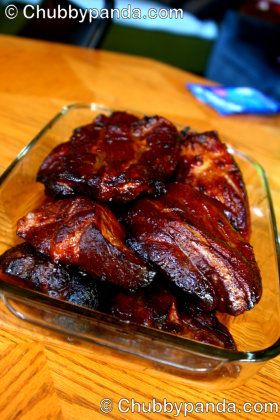 Smoked Cha Shao/Char Siu (Chinese BBQ Pork) - [Cooking] ~ Chubbypanda.com - Restaurant Reviews, Original Recipes, Book Reviews, and Cooking Supplies Char Sui Pork, Char Siu Chicken, Asian Bbq, Pork Shoulder Recipes, Char Siu Pork, Chinese Bbq Pork, Chinese Pork, Asian Pork, Char Siu