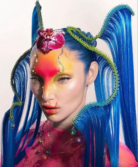 This looks kills Drag Make-up, Photographie Portrait Inspiration, Headpiece Hairstyles, Kesha, Hair Reference, Editorial Makeup, Interstellar, 인물 사진, Creative Makeup