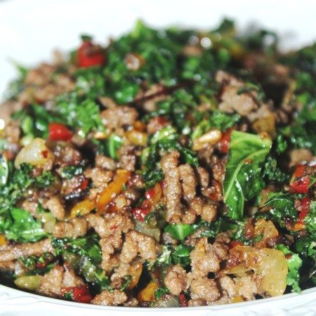 Beef And Kale, Kale Recipe, Arbonne Recipes, Paleo Beef, Kale Recipes, Ground Turkey Recipes, Paleo Dinner, Beef Dishes, Whole 30 Recipes