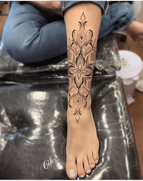 Anklet Tattoos For Women, Shin Tattoo, Ear Tattoo Ideas, Armband Tattoos, Anklet Tattoos, Ear Tattoos, Leg Tattoos Women, Pretty Tattoos For Women, Dope Tattoos For Women