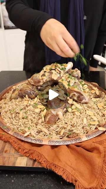 Batoul S on Instagram: "Lamb Shank Mansaf ✨  Recipe (serves 4)  Ingredients   4 Lamb Shanks trim bone on the end  Aromats : - 1 cinnamon stick - 1 bay leaf - 3 cardamom pods - 1 onion 400 gr lamb mince meat 2 cups basmati rice 1 large tbspoon mansaf spice 👇🏻 Mansaf spice mix :  1/2 tsp of cinnamon, cumin, black pepper, coriander -  1/4 tsp of nutmeg, cardamom 1/2 cup halved almonds  1 tbsp finely chopped parsely  1. Soak basmati rice for 1hr  2. Fry lamb shanks in neutral flavoured oil to caramelise then set aside & season with salt  3. Place lamb shanks back into pot and cover with water, add in aromats and season well with salt  4. Boil for 2-3 hrs on med-high heat until almost falling off the bone (remove foamy layer on top while boiling)  5. Place shanks in plate on the side, reserve Lamb Arabic Recipes, Mansaf Recipe, Lamb Shank Recipe, Cardamom Pods, Lamb Shank, Boiled Food, Lamb Shanks, Spice Mix, Bay Leaf