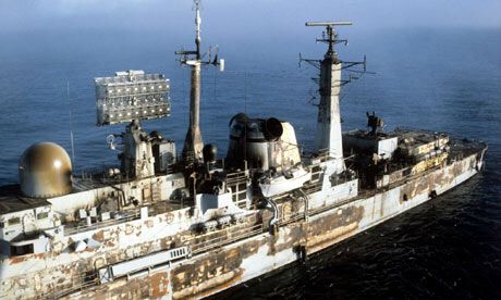 Charred remains of HMS Sheffield hit by an Exocet missile. Hms Sheffield, Falklands 1982, Falklands Islands, Barrow In Furness, Royal Navy Ships, Navy Day, Falkland Islands, German History, Naval History