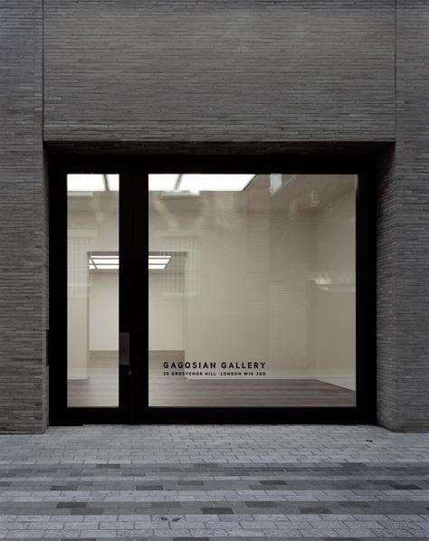 Gagosian Grosvenor Hill by Caruso St John Window Signage, Gagosian Gallery, Shop Facade, Storefront Design, Mayfair London, Clinic Design, Entrance Design, Shop Fronts, Retail Interior