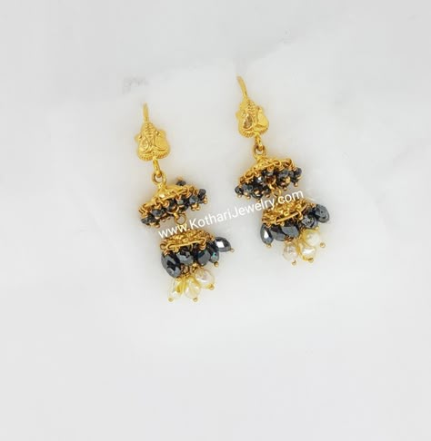 Black diamonds jhumki Black Beads Ear Rings Gold, Black Stone Earrings Gold, Ear Rings Gold, Jhumkas Gold, Daily Earrings, Diamond Gold Earrings, Indian Diamond Jewellery, Black Stone Earrings, Bridal Diamond Necklace