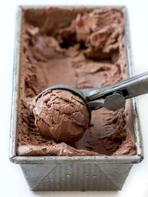 Easy Homemade Ice Cream Recipes, No Churn Chocolate Ice Cream, No Churn Ice Cream Recipes, Lemon Ice Cream Recipe, Freezer Treats, The Cooking Foodie, Mango Ice Cream Recipe, Homemade Chocolate Ice Cream, Best Homemade Ice Cream