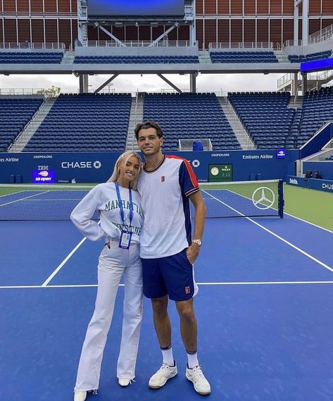 Tennis Wife Outfit, Morgan Riddle Outfits, Tennis Girlfriend, Tennis Wag, Morgan Riddle, Future Manifestation, Wag Aesthetic, Taylor Fritz, Tennis Core