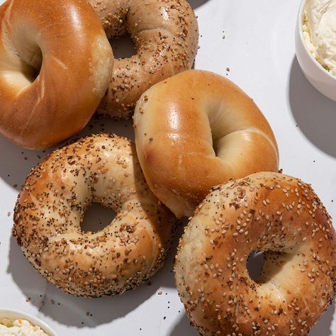 "Parz" Par-Baked Bagel Dozen by Zucker's Bagels and Smoked Fish - Goldbelly Bagel Shop, Fresh Shop, Smoked Fish, Restaurants Food, Nyc Shopping, Top Restaurants, 50 States, Bagels, Food Shop