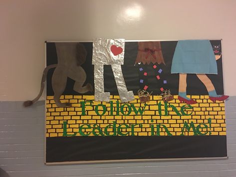 Wizard Of Oz School Theme, The Wizard Of Oz Door Decorations, Wizard Of Oz Bulletin Board Ideas, Wizard Of Oz Homecoming Theme, Wizard Of Oz Bulletin Board, Wizard Of Oz Classroom Theme, Leader In Me Bulletin Board, Wizard Of Oz Lesson Plans, Fccla Ideas