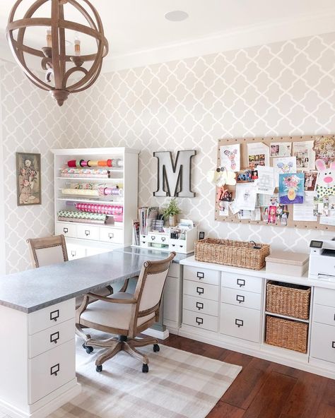 Office Craft Room Combo, Office Craft Space, Home Office/guest Room, Modular Cabinets, Dream Craft Room, Craft Room Design, Office Guest Room, Guest Room Office, Office Crafts