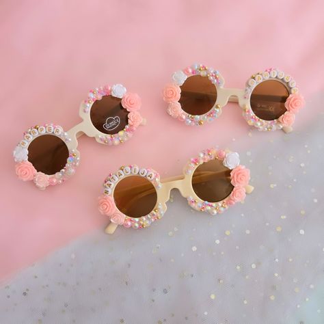 These pretty flower girl sunnies going to these sisters 😍😍😍 We love how sweet looking they are 🌸 #scarlettandsisters #flowers #flowerpower #handmade #custommade #cutethings #sweet #pretty Sunglasses Preppy, Flower Girl Gifts, Pretty Flower, Flower Shape, Pretty Flowers, Flower Power, Sunnies, Flower Girl, Gift Ideas