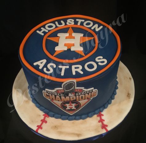 Houston Astros Cake Houston Astros Birthday Party Ideas, Astros Theme Cake, Astros Cake, Houston Astros Cookies, Astros Party Food, Astros Cookies, Houston Astros Birthday Party, Astros Baseball Party, Grooms Cake Tables