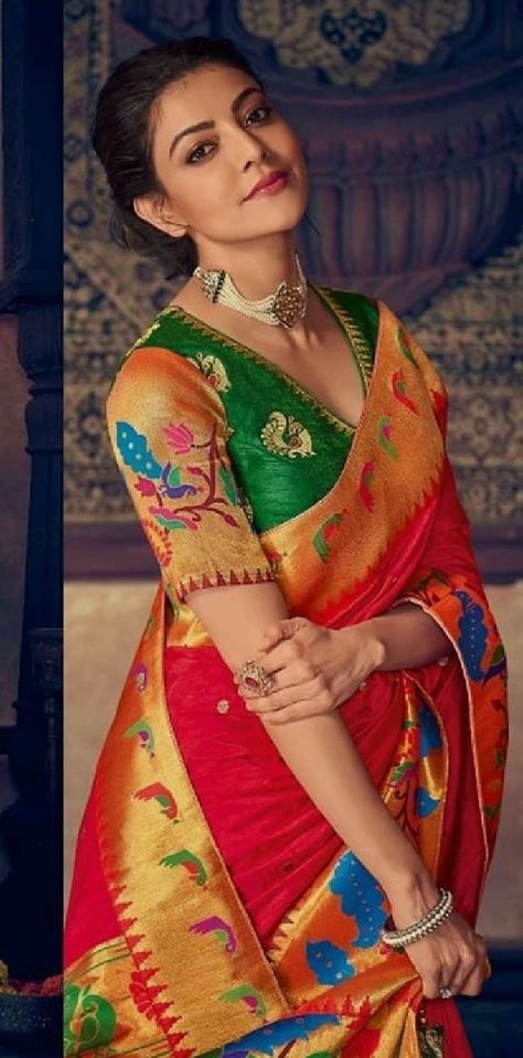 Paithani Blouse, Blouse Designs High Neck, Saree Blouse Neck Designs, Paithani Saree, New Saree Blouse Designs, Wedding Saree Blouse Designs, Fashionable Saree Blouse Designs, Wedding Blouse Designs, Silk Saree Blouse Designs