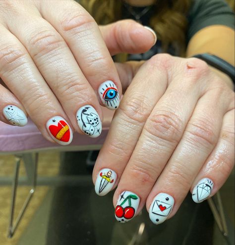 Traditional Tattoo Nail Art, Tattoo Nail Art, Art Traditional, Colorful Nails, Nails White, School Birthday, Birthday Nails, Old School Tattoo, Traditional Tattoo