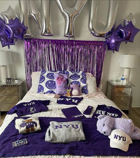 Nyu Stern Aesthetic, New York University, New York University Aesthetic, Nyu Dorm Room, Nyu College, Nyu University Aesthetic, Nyu Acceptance, Nyu Student, College Student Aesthetic