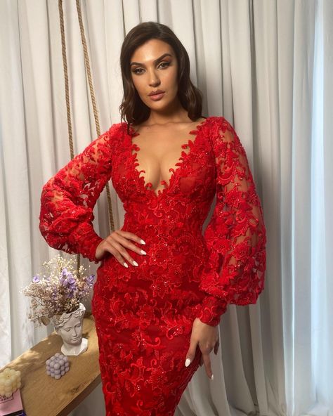 Luxury Red Lace Dress For Evening, Red Lace Gown Styles Aso Ebi, Red Dinner Dresses Classy Elegant, Dinner Dresses Classy Elegant Short, Elegant Red Lace Midi Dress, Dinner Dress Classy Elegant, Luxury Red Semi-stitched Gown, Luxury Red Lace Work Dress, White Lace Dress Short