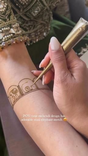 Traditional Nail Art Design, Mehndi Designs With Elephants, Wedding Mehndi Designs Bridal Unique, How To Make Elephant In Mehndi, Simple Elephant Mehndi Designs, Elephant Mehandi Designs For Hands, Traditional Bridal Mehandi, Mehndi Elephant Design, Mehandi Designs For Hands Unique Bridal Mehndi