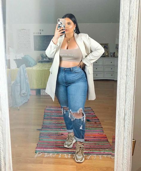 Chubby Fashion, Cute Comfy Outfits, Fashion Weeks, Curvy Girl Fashion, Overalls Women, Curvy Girl Outfits, Looks Chic, Fashion Tips For Women, Curvy Outfits