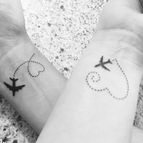 Travel Tattoos For Best Friends | POPSUGAR Smart Living Tatuajes Irezumi, Wanderlust Tattoos, Small Best Friend Tattoos, Friend Tattoos Small, Travel Tattoo Small, Tattoos For Best Friends, Bestie Tattoo, Tattoo Zeichnungen, Travel Baby