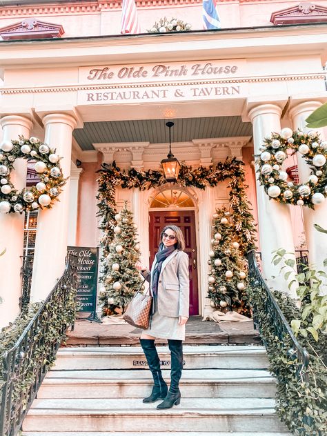 What To Wear In Savannah Ga Winter, Savannah Winter Outfit, Savannah Outfits Winter, Savannah Georgia Outfit Winter, Savannah Ga Outfits, Savannah Georgia Outfit, Dress Outfit Work, Boots Sweater Dress, Outfit Blazer