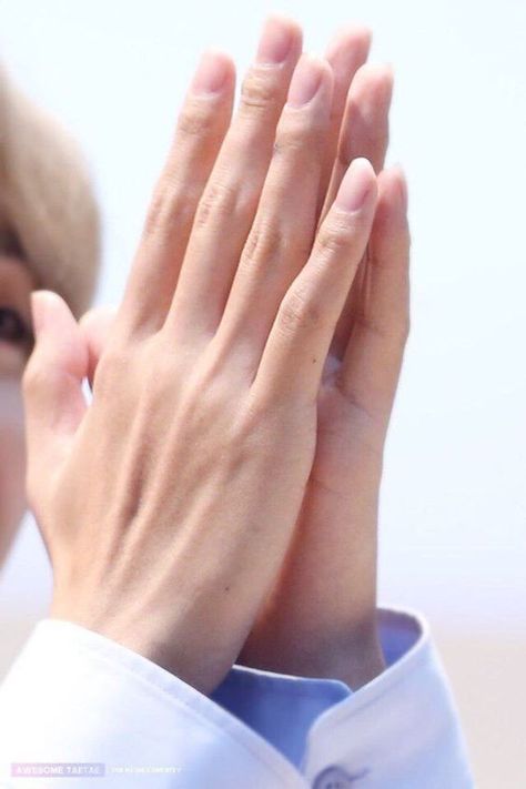 V Hands, Taehyung Hands, Taehyungs Hand, Jin's Hands, Long Hands, Hot Hands, Hand Reference, Hand Pictures, Pretty Hands