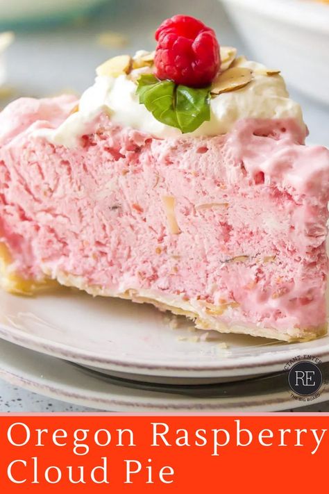 Lemon Cream Cheese Pie, Cannoli Desserts, Raspberry Cream Pies, Just Pies, Chilled Desserts, Raspberry Pie, Easy Pie Recipes, Good Pie, Raspberry Recipes