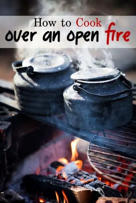 Fire Pit Food, Campfire Recipes, Homesteading Tips, Cooking Over Fire, Sausage Biscuits, Open Fire Cooking, Cast Iron Cookware Set, Homestead Life, Camping 101