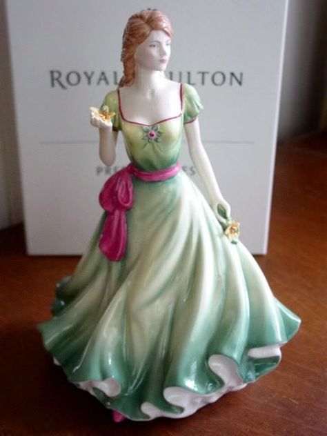 Royal Doulton Pretty Ladies "SPRING STROLL" Figurine HN 5255 Four Seasons. Small House Living, Women Figure, Royal Doulton, Porcelain Figurines, Four Seasons, Pretty Woman, Vintage Collection, Victorian Dress, Figurines