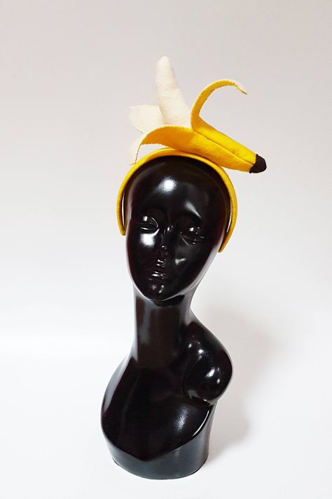 Novelty Costume Hats And Headpieces, Banana Dress Costume, Banana Fancy Dress, Banana Headpiece, Banana Outfit, Imvu Accessories, Tomorrow Land Festival, Banana Clothes, Banana Accessories