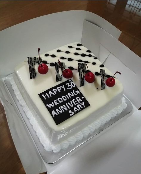 Anniversary cake in vanilla and chocolate flavours decorated with chocolate decorations and fresh cherries Vancho Cake Designs, Vancho Cake, Simple Cake Designs, Chocolate Cake Decoration, Simple Cake, Cake Craft, Easy Cake Decorating, Fresh Cherries, Fondant Figures