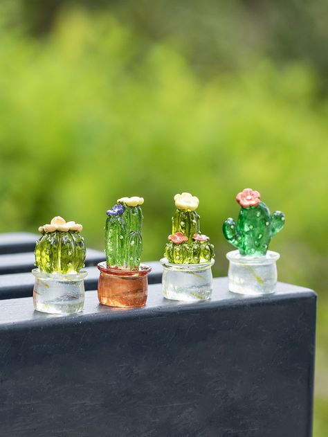 Small Resin Crafts, Lampwork Sculpture, Mini Cactus Garden, Glass Cactus, Cute Diy Room Decor, Resin Statue, Cactus Design, Cute Bedroom Decor, Crystal Figurines