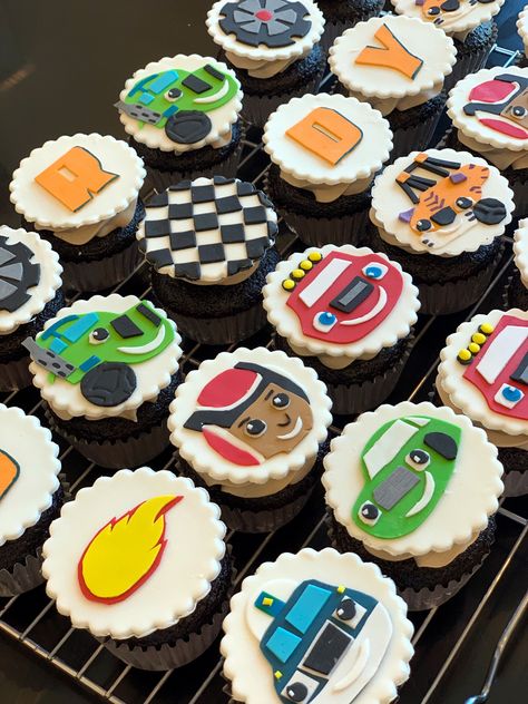 Blaze Cupcakes, Blaze Cookies, Blaze And Monster Machine, Happy Kitchen, Bday Ideas, Cookie Decorating, Blazer