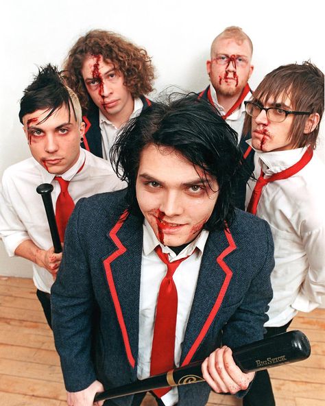 My Chemical Romance Blood, Gerard And Frank, I Love Mcr, Palaye Royale, Mikey Way, Black Parade, Not Okay, Frank Iero, Gerard Way