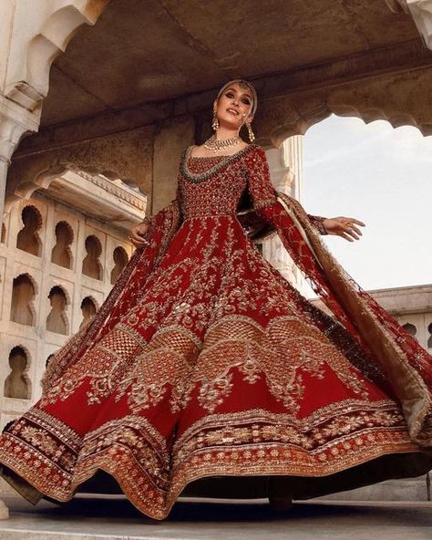 Bridal Pishwas, Bridal Dress Pakistani, Tena Durrani, Pakistani Bridal Lehenga, Asian Wedding Dress Pakistani, Aiza Khan, Wedding Dresses Pakistani, Pakistani Bridal Dress, Dress Pakistani