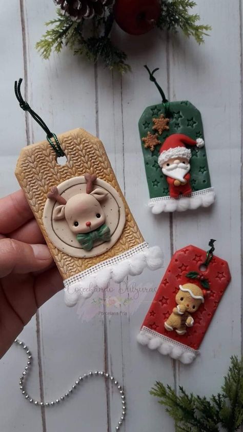 Foam Clay Ornaments, Christmas Decorations Polymer Clay, Clay Crafts Christmas, Polymer Clay Christmas Decorations, Air Dry Clay Christmas Ornaments, Polymer Clay Christmas Ornaments, Fimo Christmas, Clay Christmas Decorations, Deco Table Noel