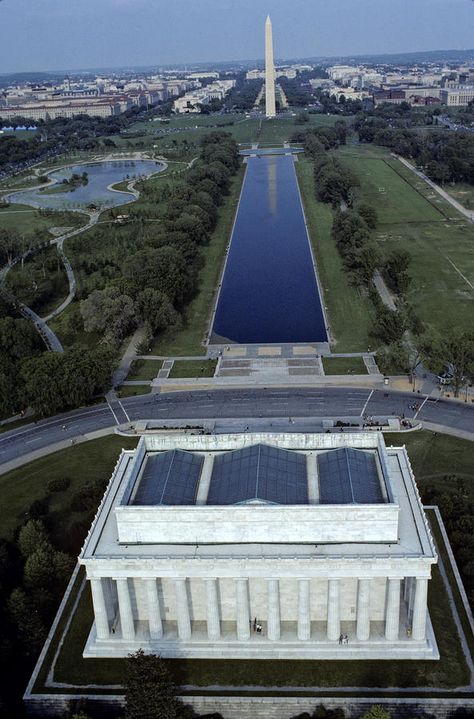 Aerial view of the Lincoln Memorial, Reflecting Pool and Washington Monument, Washington, DC Washington Dc Travel, Dc Travel, Lincoln Memorial, Washington Monument, National Mall, Birds Eye View, Birds Eye, Places Around The World, Mexico City