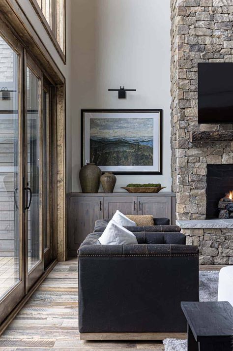 Rustic charm meets modern comfort in this Blue Ridge Mountains escape Cozy Cabin Aesthetic, Banner Elk North Carolina, Modern Mountain Cabin, Unique Bathroom Design, Reclaimed Wood Accent Wall, Reclaimed Wood Floors, Cabin Aesthetic, Banner Elk, Mountain Modern