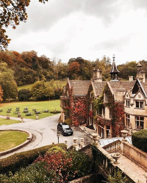 BEST Castle Combe on Instagram: “The manor house ❤ BEST Castle Combe 📷 by @jayerockett ▪ #Bestcastlecombe to be featured! Use #bestcommunity to join in!! ❤” The Manor House, Castle Combe, Instagram Places, Autumn Scenery, Autumn Aesthetic, Manor House, Autumn Photography, Cozy Fall, Content Creator