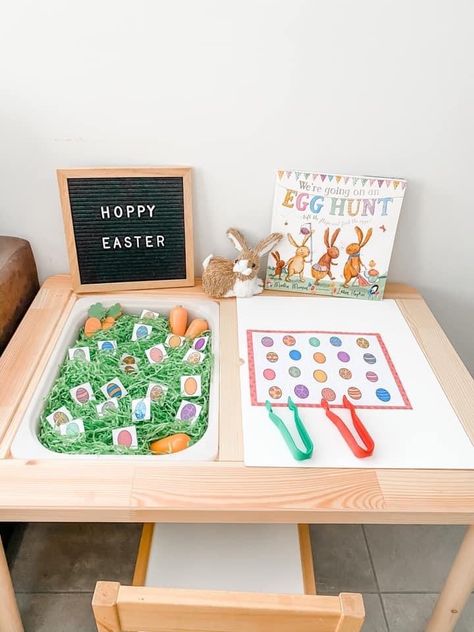 Easter Activities For Infants, Flisat Table Birthday, Easter Flisat Table, Flisat Sensory Table Ideas, Easter Sensory Table, Ikea Sensory Table Ideas, Easter Sensory Bin Ideas, Ikea Table Sensory Bin, Flisat Table Activities