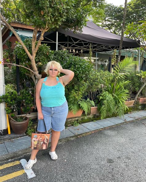 Fully thrifted (minus crocs) outfit I wore in Singapore Plus Size Crocs Outfit, Crocs Outfit, Plus Size Fashion, Singapore, Plus Size, Travel, How To Wear