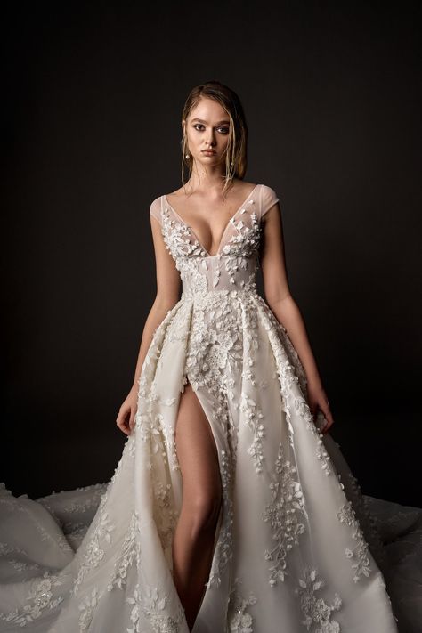 ESME — Leah Da Gloria Leah Da Gloria Wedding Dress, Leah Da Gloria, Bridal Reflections, Award Show Dresses, Wedding Corset, White Dress Formal, Red Dress Makeup, Stylish Wedding Dresses, Kleinfeld Bridal