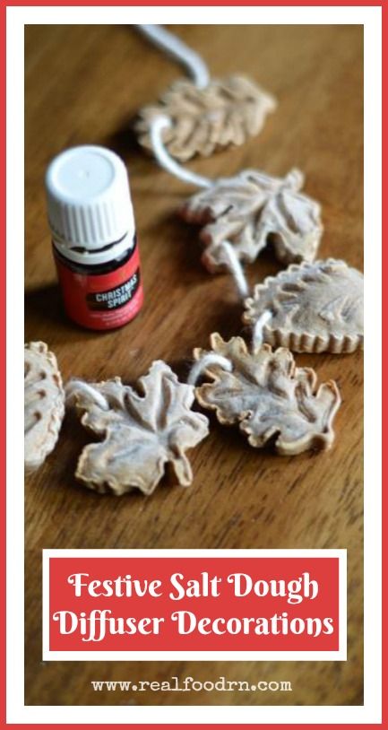 Festive Salt Dough Diffuser Decorations - Get your house smelling amazing this holiday season with these diffuser decorations. You can even turn them into necklaces and give as teacher gifts! #essentialoils #diffuserdecorations #gifts Diy Salt Dough, Salt Dough Christmas Ornaments, Salt Dough Crafts, Salt Dough Recipe, Salt Dough Ornaments, Dough Ornaments, Diy Essential Oils, In This House, Christmas Ornaments Homemade